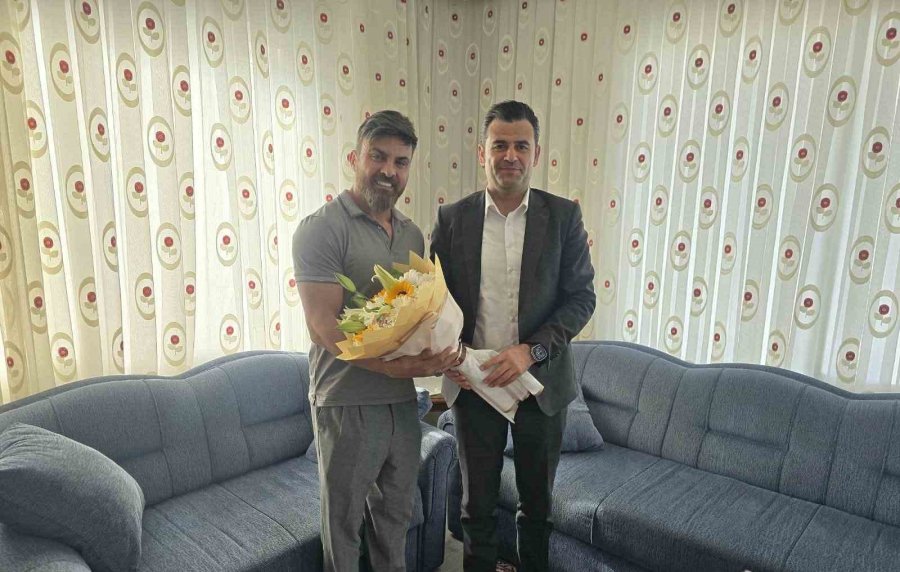 Beşikci, Gazileri Ve Ailelerini Evlerinde Yalnız Bırakmadı