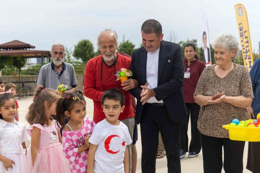 Mezitli’de Nesiller Arası Dayanışma Buluşması