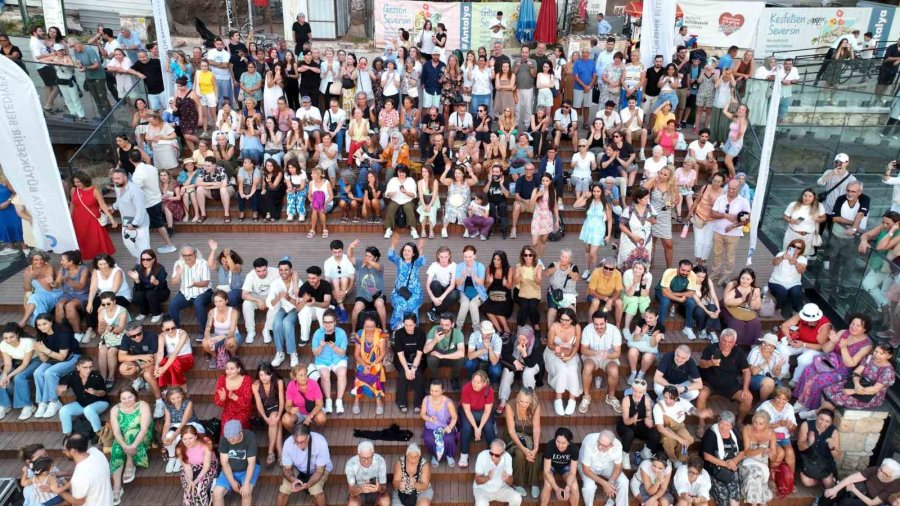 2 Bin Yıllık Atmosferde Sanat Ve Manzara Buluştu