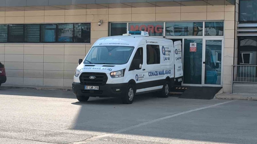 Kürek Sörfü Yaparken Boğularak Hayatını Kaybeden Gencin Annesinin Feryatları Yürek Sızlattı