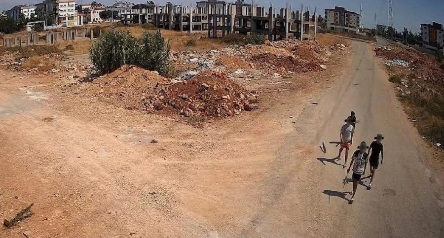 Belediyenin Foto Kapanına Saldırı