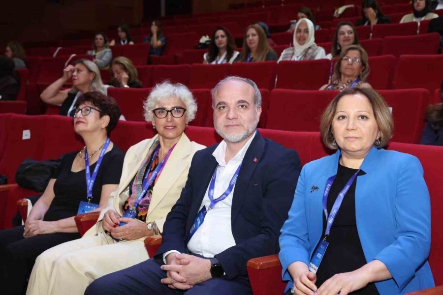 Doğum Sonu Bakımın Geleceği Niğde’de Ele Alındı