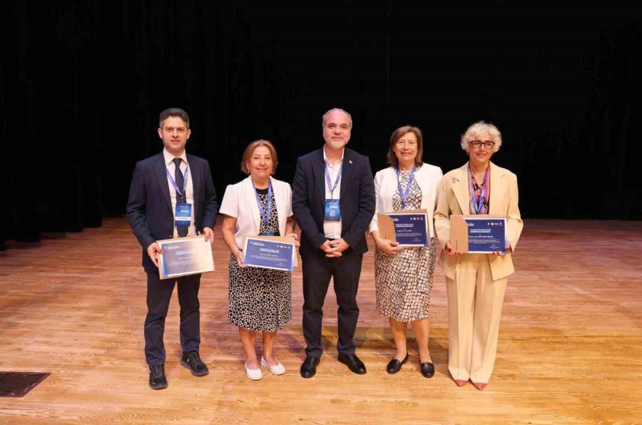 Doğum Sonu Bakımın Geleceği Niğde’de Ele Alındı