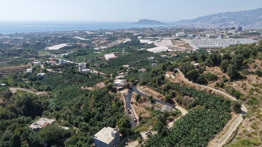 Alanya’da 2.5 Kilometrelik Sıcak Asfalt Çalışması Tamamlanıyor