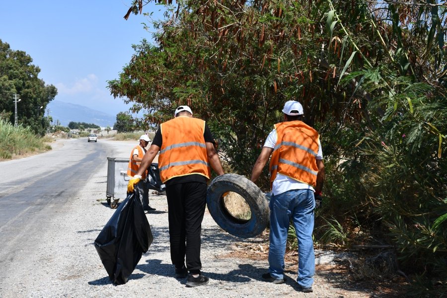 Anamur’da Hükümlüler ’gönüllü Çalışma Modeli’ İle Örnek Çalışmalar Yaptı