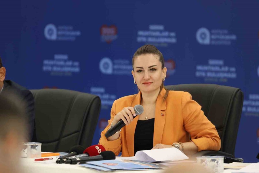 Özdemir, Muhtarlarla Buluştu: "sizden Gelecek Her Talep Bizim Yol Haritamızdır"