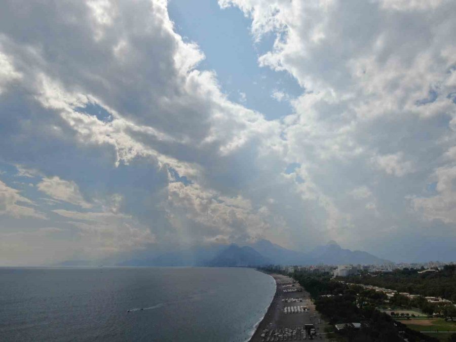 Antalya’da Eylülde Deniz Keyfi