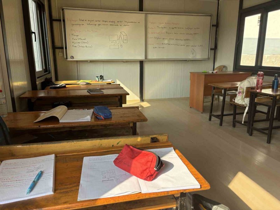 Erdemli ‘de Üreten Belediye, Eğitimin Hizmetinde
