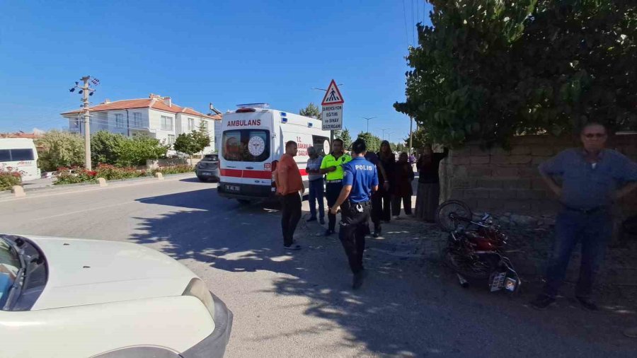 Karaman’da Hafif Ticari Araçla Motosiklet Çarpıştı: 1 Yaralı