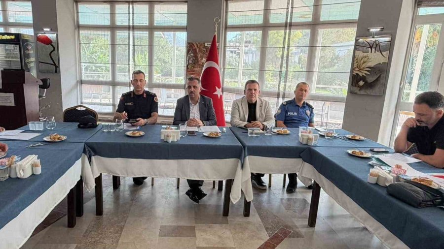 Kemer’de Afet Koordinasyon Toplantısı