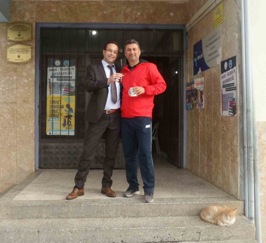 Okula Giderken Cezaevine Götürülen Öğretmen Yıllar Sonra Beraat Etti