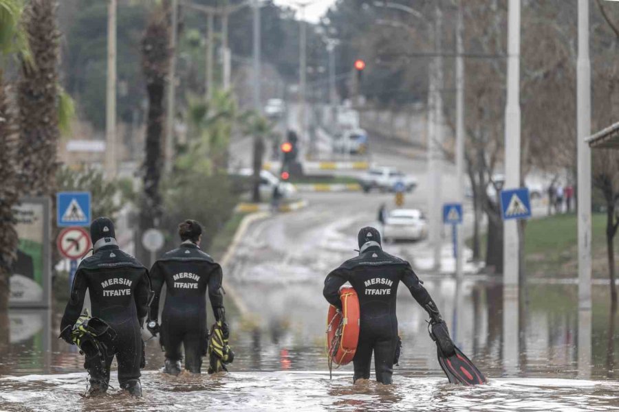 Mersin İtfaiyesi Reaksiyon Hızında Türkiye’nin İkincisi