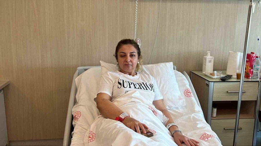 Mersin’de Botoks Yaptıran 3 Kadın Hastanelik Oldu