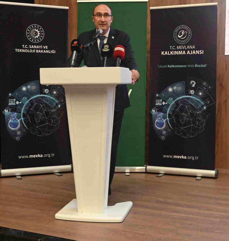 İlmek İlmek Anadoludakiler Projesi İle Unutulmaya Yüz Tutan Miras Geleceğe Taşınıyor