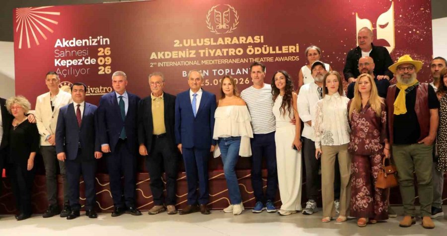 Tiyatronun Kalbi Kepez’de Atacak