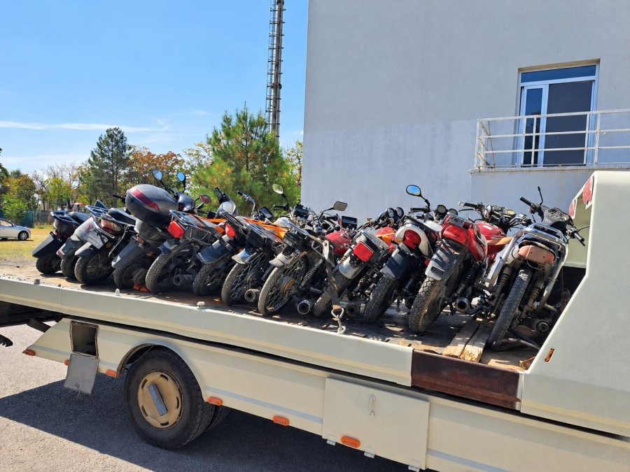 Aksaray’da 16 Motosiklet Trafikten Men Edildi