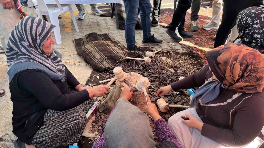 Alanya’da "en Ağır Keçiboynuzu" Yarışması Renkli Anlara Sahne Oldu