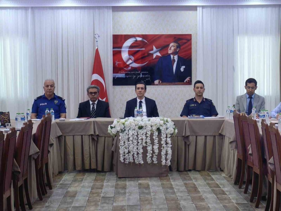 Bozyazı’da Okul Ve Çevrelerinde Güvenlik Tedbirleri Değerlendirildi