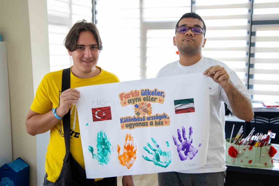 Macar Ve Manavgatlı Öğrenciler Çevre Etkinliklerinde Buluştu