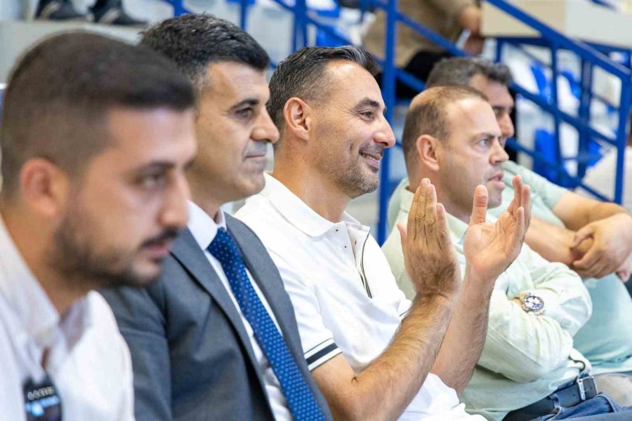 Manavgat Belediyespor Kadın Voleybol Takımı Yeni Sezona Hazırlanıyor