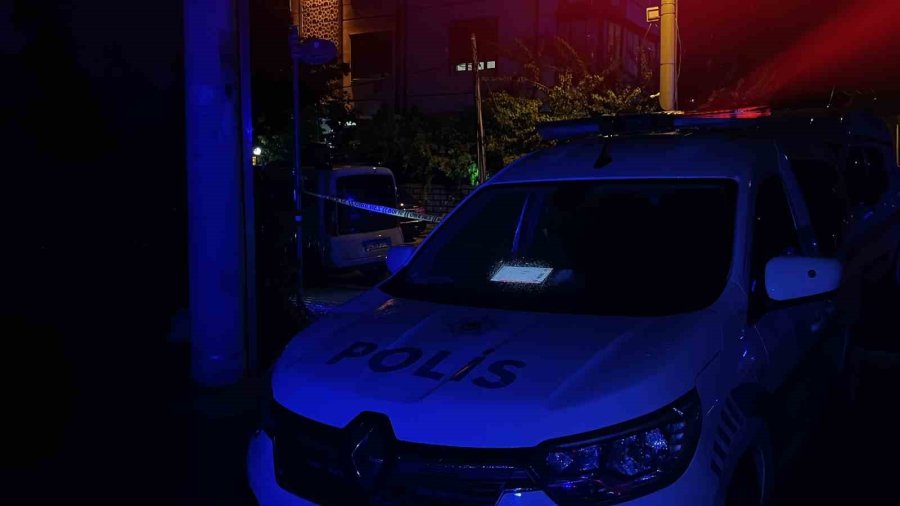 Komşular Arasındaki Kavga Kanlı Bitti: 1 Çocuk Yaralandı