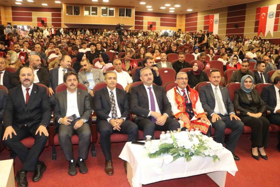 Kmü’de Yeni Akademik Yılı Açılış Töreni Düzenlendi