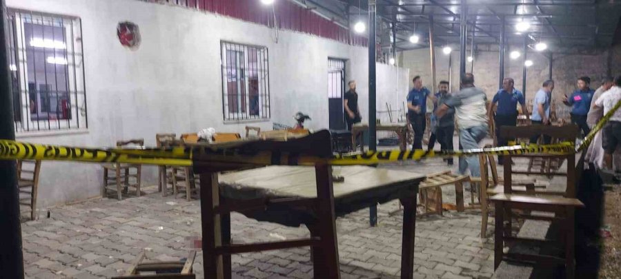 Mersin’de Kahvehaneye Silahlı Saldırı: 1 Ölü, 4 Yaralı