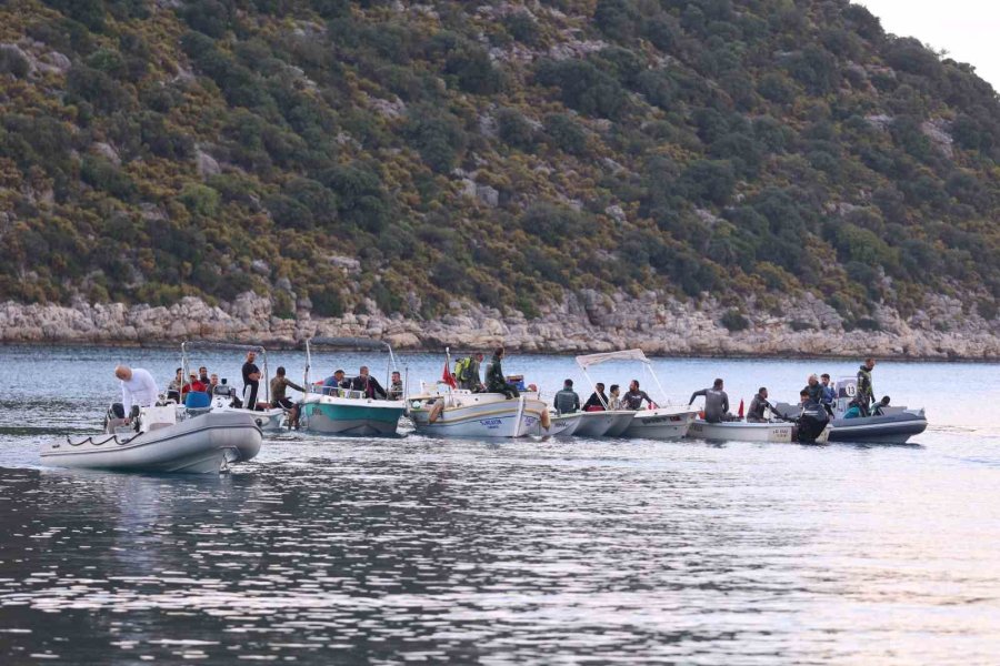 Antalya’da 30 Bin Tl Ödüllü Aslan Balığı Avlama Yarışması