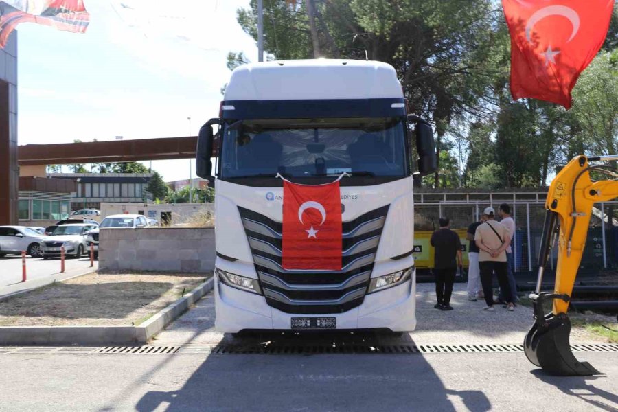 Antalya Büyükşehir Belediyesi Filosuna 89 Yeni Araç