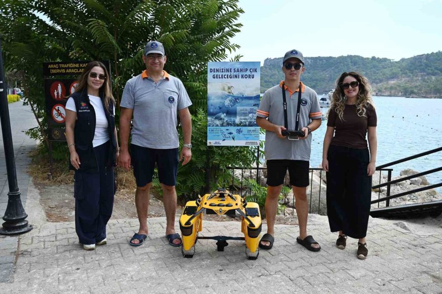 Kemer Koylarında "çöp Kapar" İle Temizlik Çalışmaları Başladı