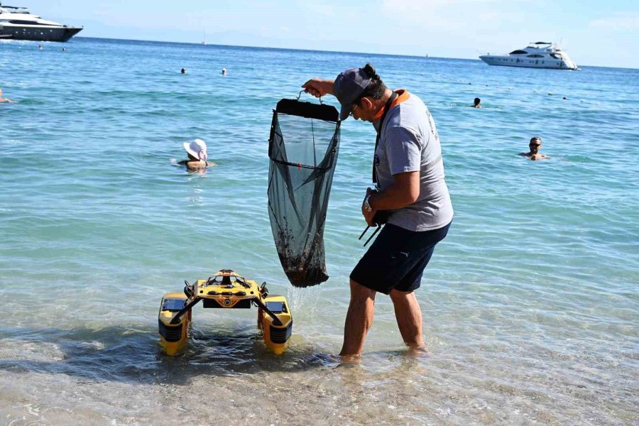 Kemer Koylarında "çöp Kapar" İle Temizlik Çalışmaları Başladı