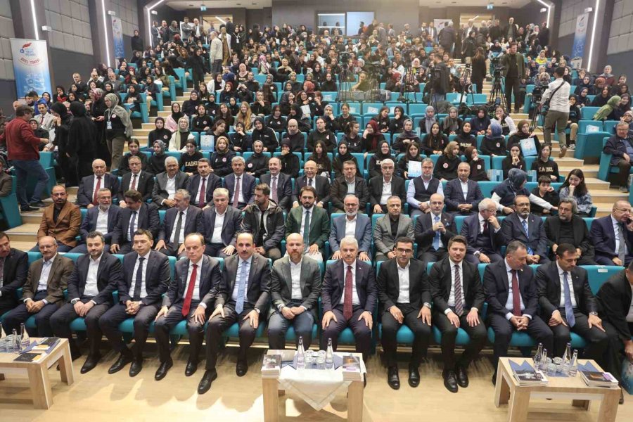 Bilal Erdoğan: "bundan Sonra Savaşlara, Huzursuzluklara Seyirci Kalan Değil, Bunların Olmamasını Temin Edecek Kudrete Sahip Bir Türkiye Olacak"