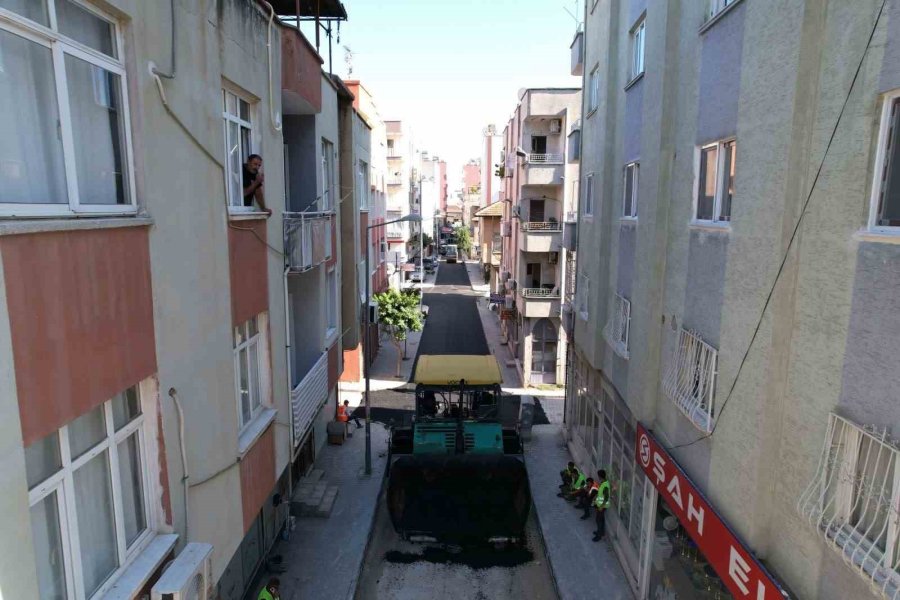 Akdeniz’de Yol Çalışmaları Hız Kesmeden Sürüyor