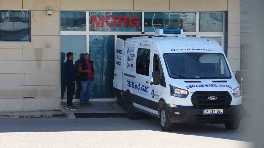 Yeni Aldığı Motosikletiyle Kamyonun Önünde Sürüklendi, Cenazeyi Almaya Gelen Ağabeyi Gözyaşlarına Boğuldu