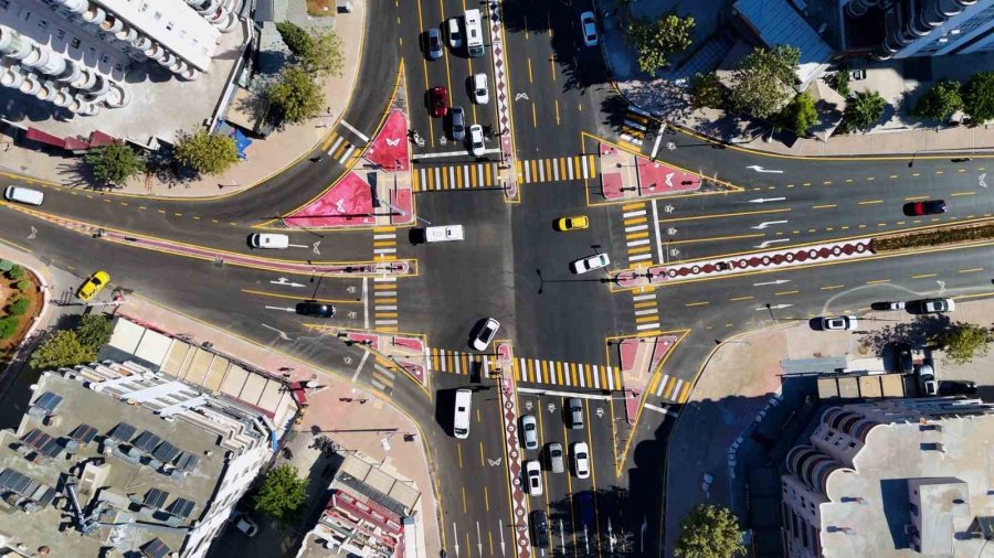 Mersin’de Kavşak Trafiğine Yapay Zeka Desteği