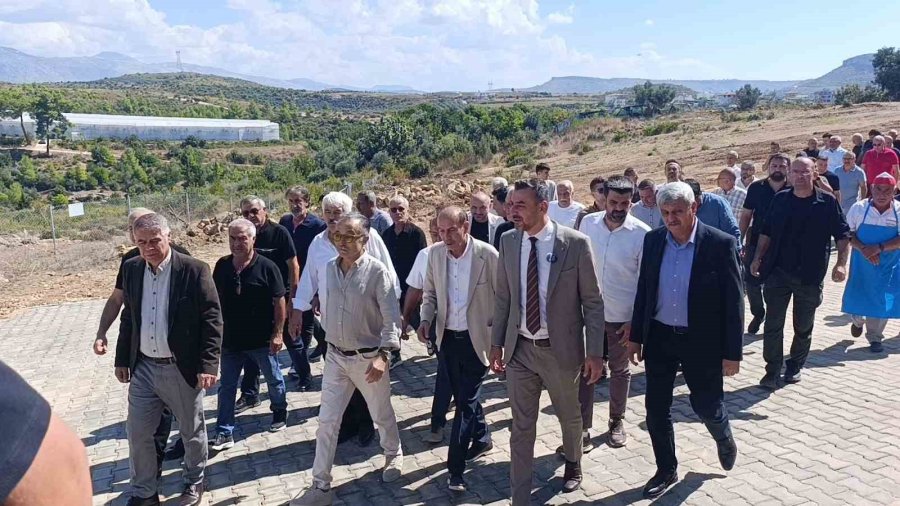 Seyit Zekeriyya Hazretleri Türbesi Restore Edilerek Dualarla Ziyarete Açıldı