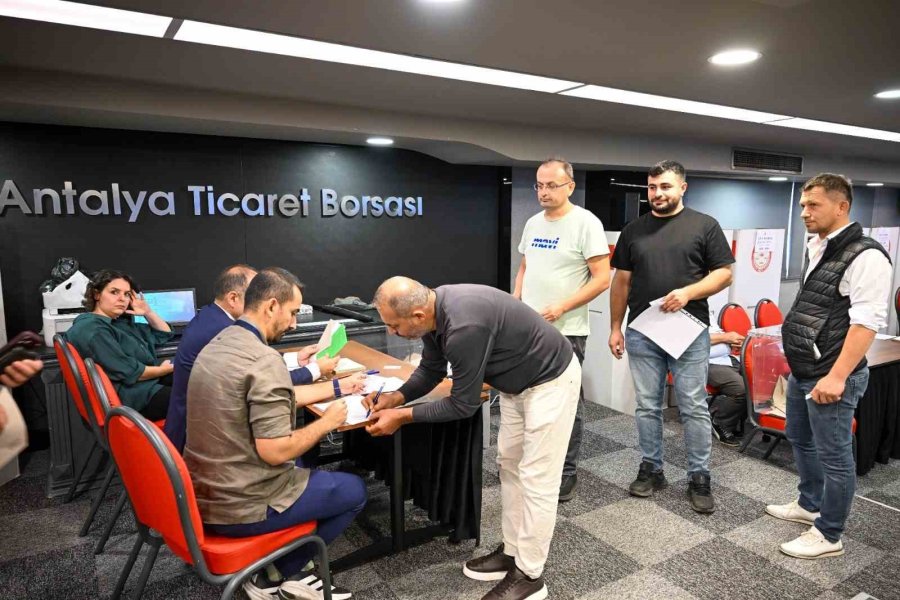 Antalya Ticaret Borsası’nda Seçimin İlk Turu Tamamlandı