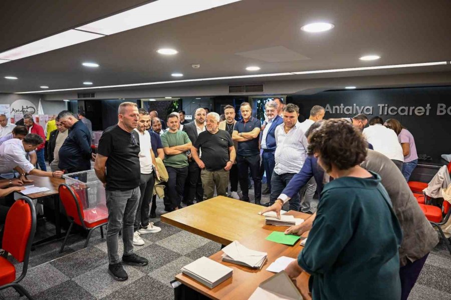 Antalya Ticaret Borsası’nda Seçimin İlk Turu Tamamlandı