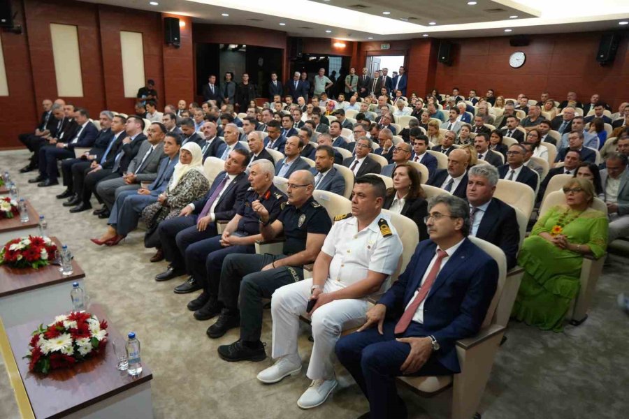 Savcı Gadem Taş’ın Adı Antalya Adliyesindeki Konferans Salonuna Verildi