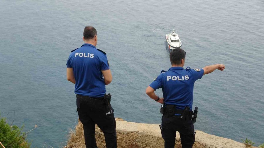Antalya’da "yardım Edin" Çığlığı Ekipleri Alarma Geçirdi