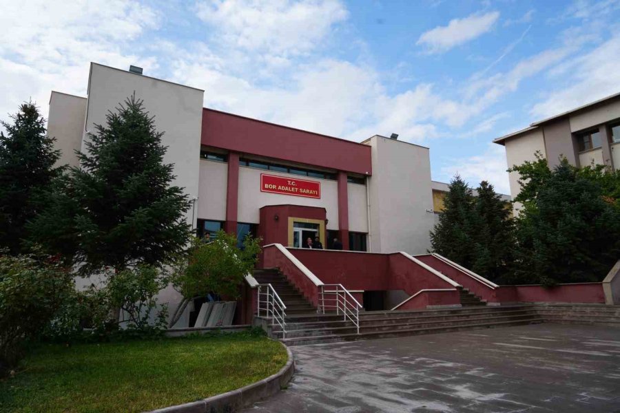 Niğde’deki Çocuk İşçi Davasında Karar: İki Sanığa Hapis, Bir Sanığa Beraat