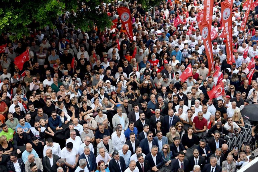 Kılıçdaroğlu Gözaltına Alınan Başkanlara Destek İçin Mersin’e Ziyarette Bulundu