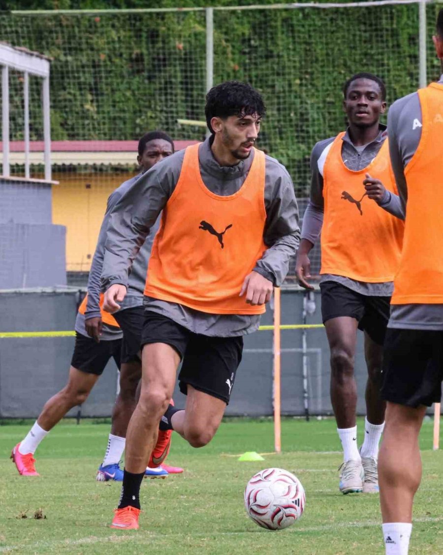 Alanyaspor, Erzurumspor Fk Maçının Hazırlıklarını Sürdürdü