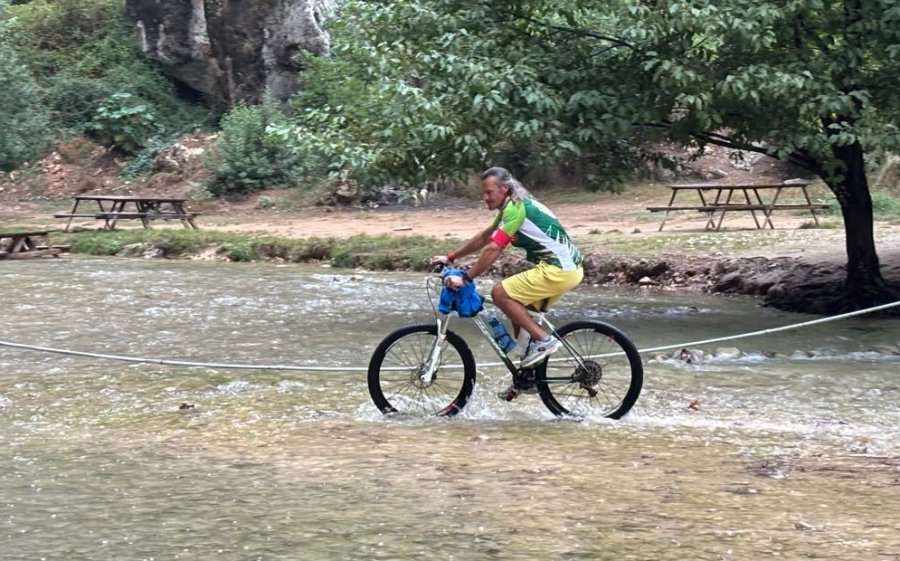 Tarih Ve Doğa İçinde 160 Bisikletli Pedal Çevirdi