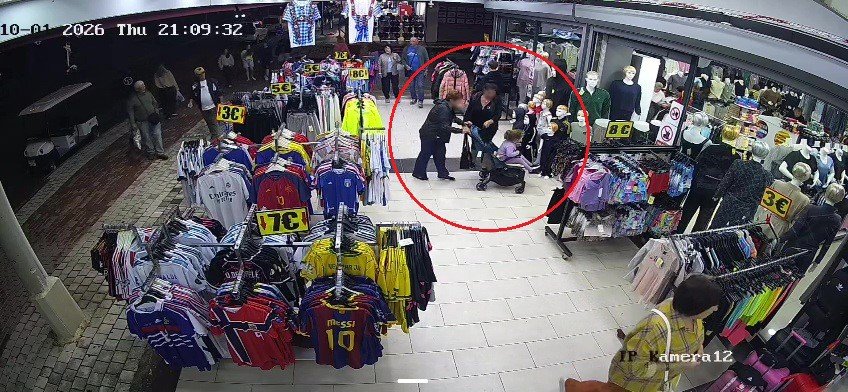 Mağazadan Eşofman Çalan Turistler, Taktıkları Otelin Bilekliği Sayesinde Yakalandı