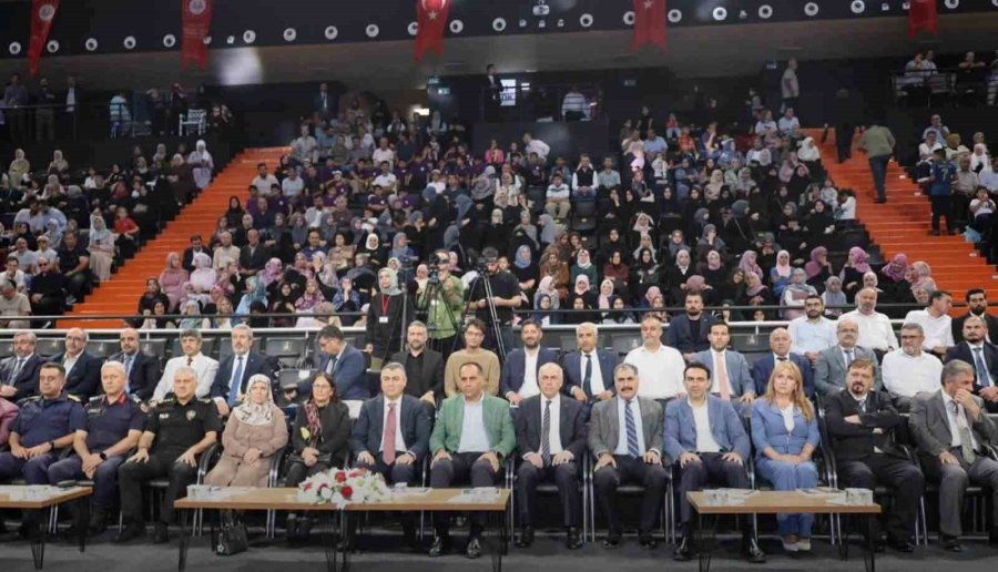 Mersin’de Naat Ve Kasidelerle Peygamber Sevgisi Dile Getirildi