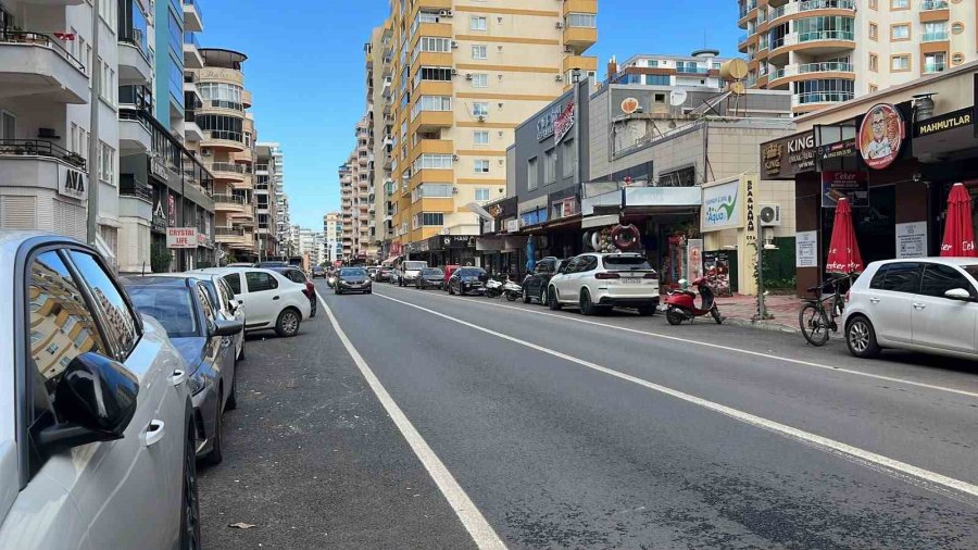 Harçlığını Çıkarmak İçin Kuryelik Yapan Üniversite Öğrencisi Kazada Hayatını Kaybetti
