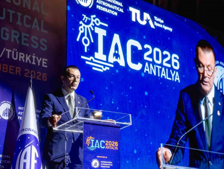 Nasa Başkan Yardımcısı Anderson: "ay Yüzeyinde Kalıcı Varlık Oluşturmaya Başlayacağız, Ardından Hedefimizi Mars’a Çevireceğiz"