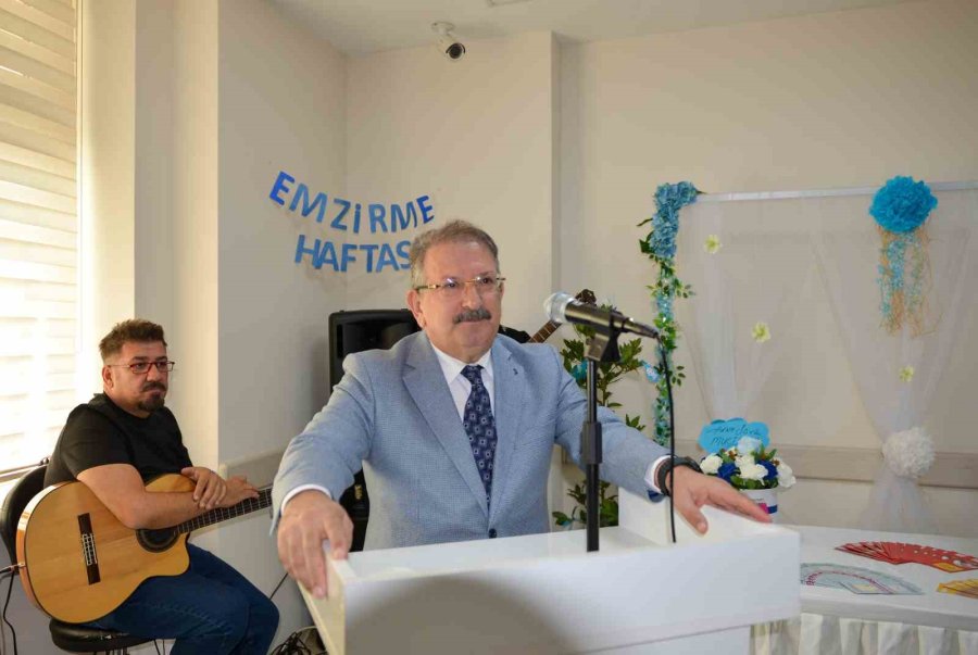Bebek Dostu Hastanede Normal Doğum Ve Emzirme Haftası Etkinliği Düzenlendi