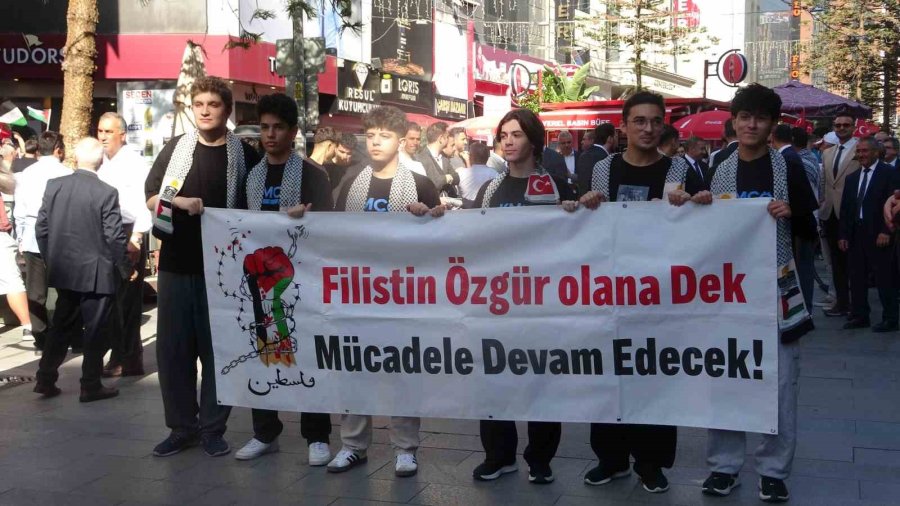 Antalya’da Filistin’e Destek Yürüyüşü
